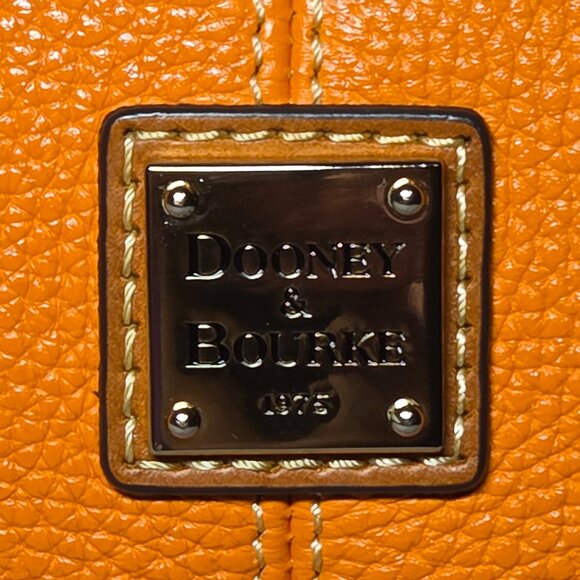 Authentic Like New Dooney and Bourke Wexford Hobo Bag comes with COA - Picture 6 of 11